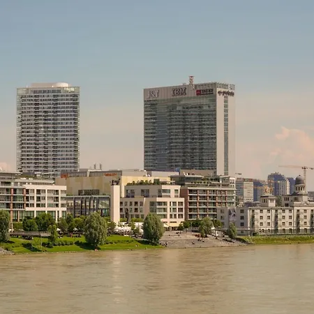Zora Exclusive By Chors Apartment Bratislava