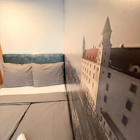 Zora Exclusive By Chors * Братислава