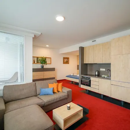 Apartment Zora Exclusive By Chors Bratislava
