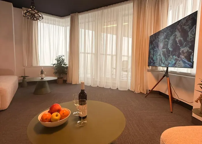 Zora Exclusive By Chors