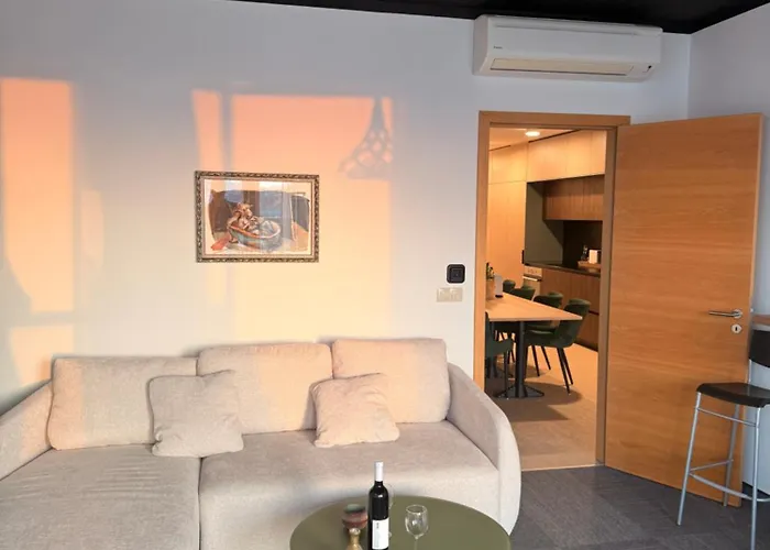 Zora Exclusive By Chors *