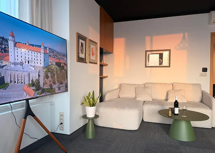 Zora Exclusive By Chors