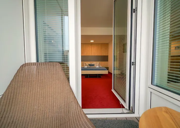 Zora Exclusive By Chors